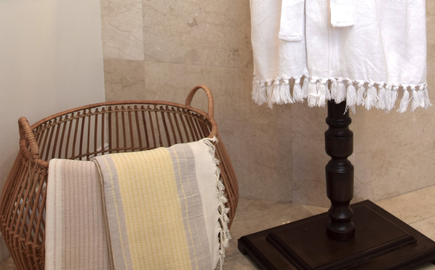 AVINO 100% Pure Turkish Cotton Towel