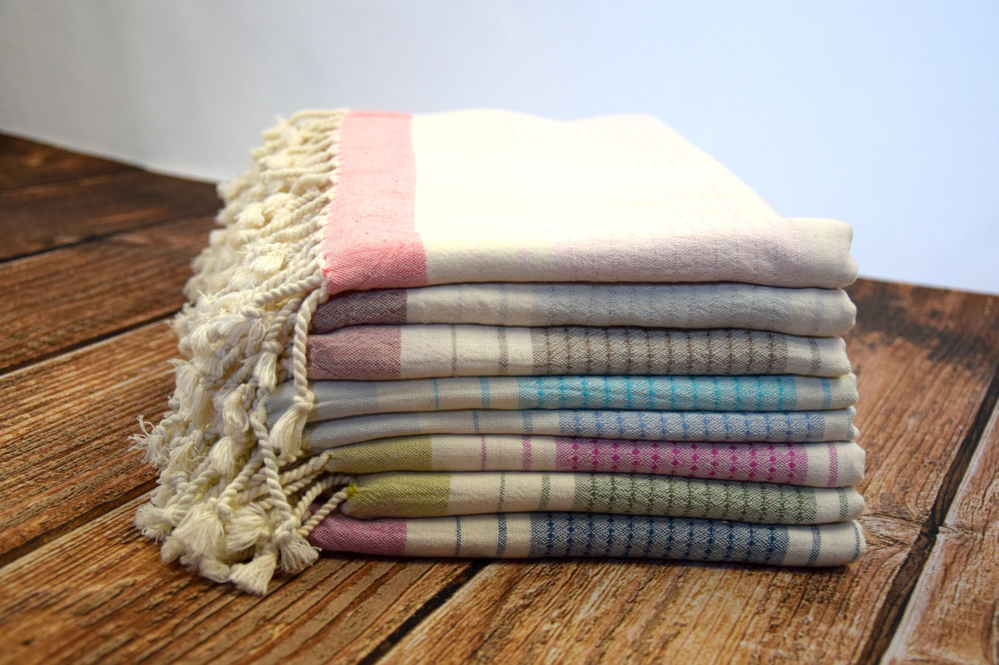 AVINO 100% Pure Turkish Cotton Towel